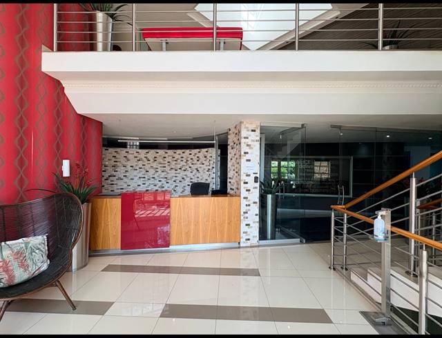 1,390M² OFFICE FOR SALE IN WITKOPPEN